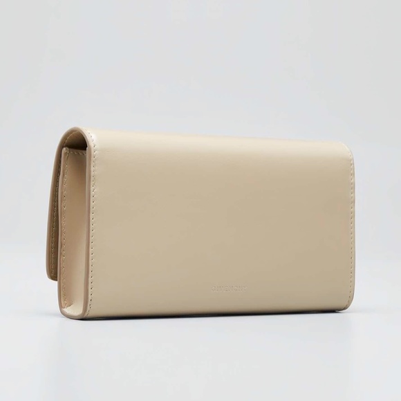 Givenchy 4G Leather Wallet On Chain Dune $990 - Picture 7 of 16